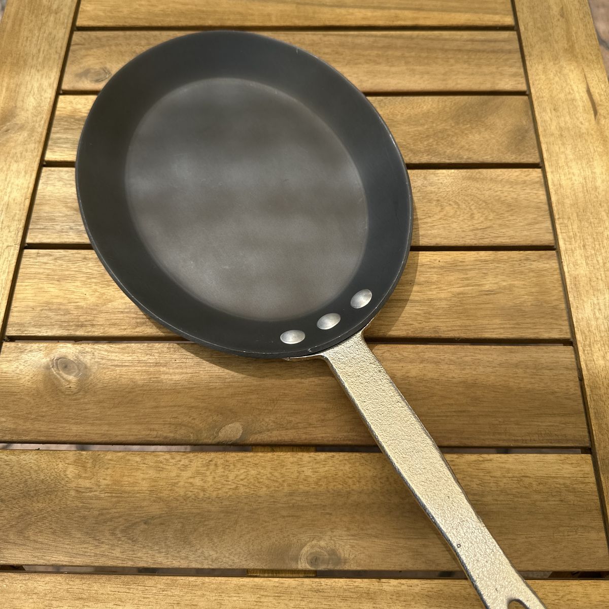 Main image 2