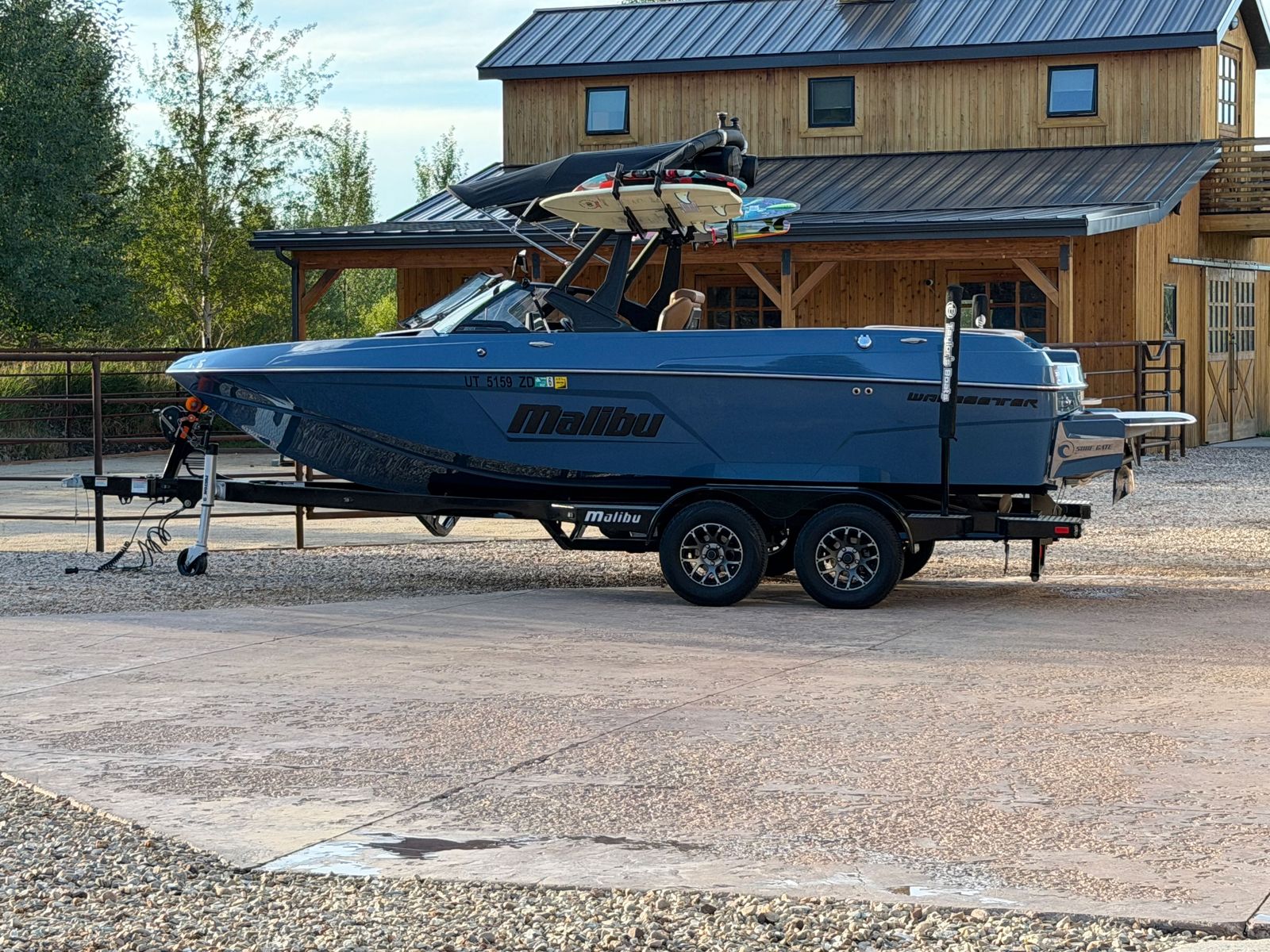 2022 Malibu 20VTX 40 Hours. 