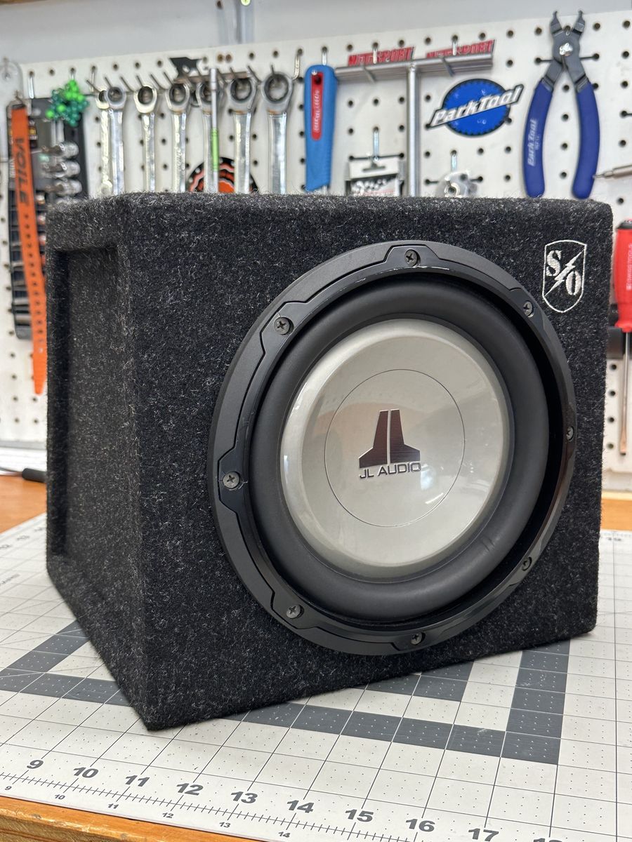 JL Audio 8W1v2-4 8” 4-ohm subwoofer 