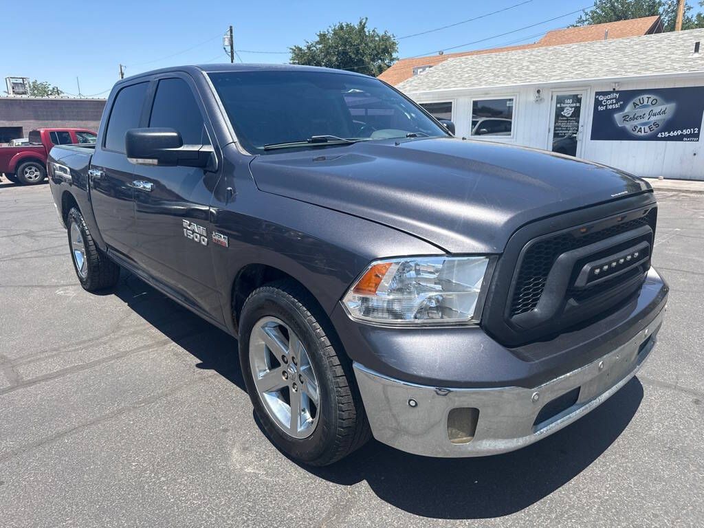 2017 Ram 1500 SLT
