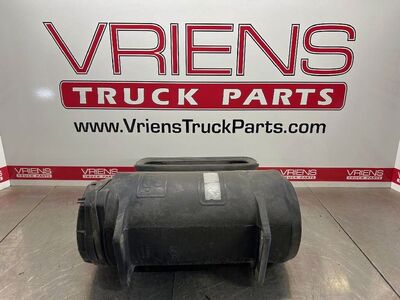 Peterbilt 386 Air Cleaner / Air Filter Housing