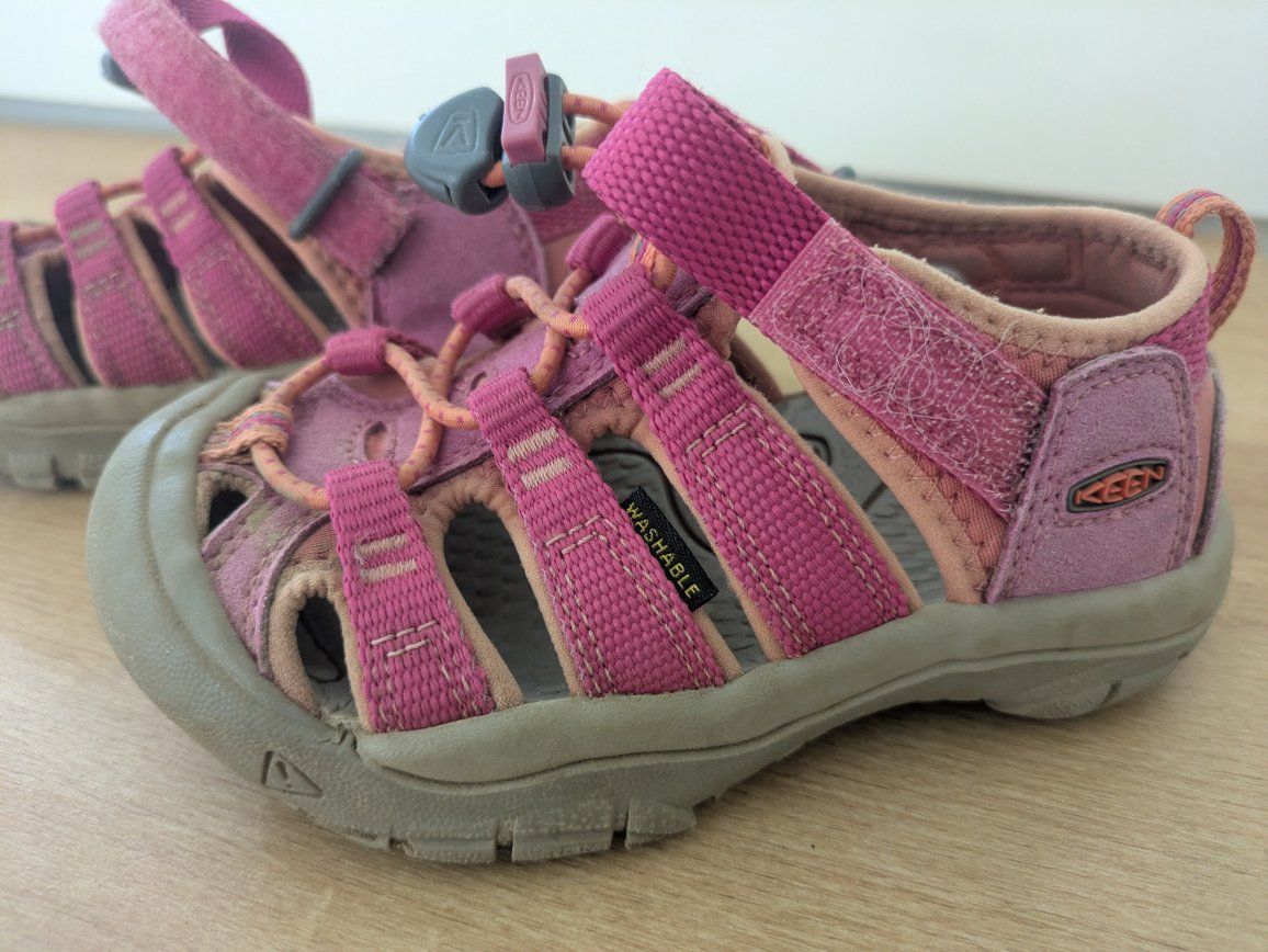 Keen Newport H2 Kids' Washable Sport Sandals - Pink, EU 27/28 (US 10 kid), Good Condition