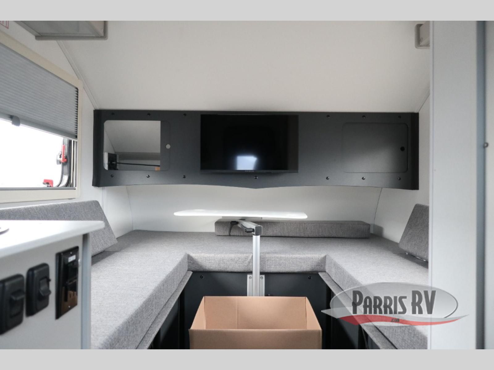 Main image 12
