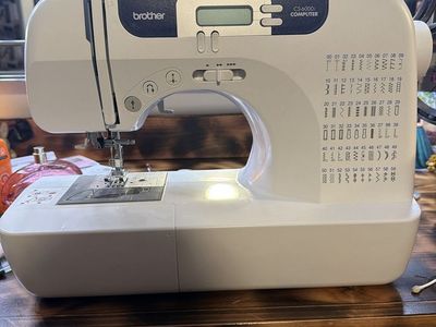 Brother CE5000PRW Computerized Sewing Machine - Project Runway Edition