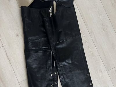 Genuine leather motorcycle chaps