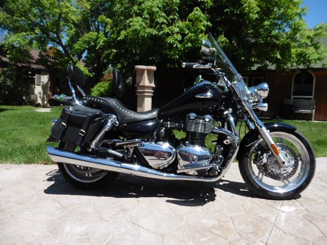 Beautiful 2010 Triumph 1600cc Thunderbird