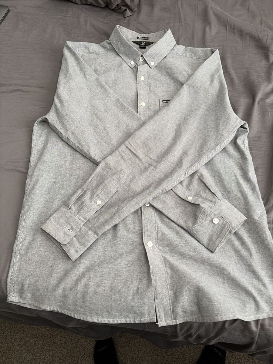 Men’s LG Volcom Modern Fit Button Down