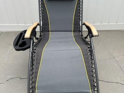 Nice Cabela’s Zero Gravity Lounge Chair & ETC