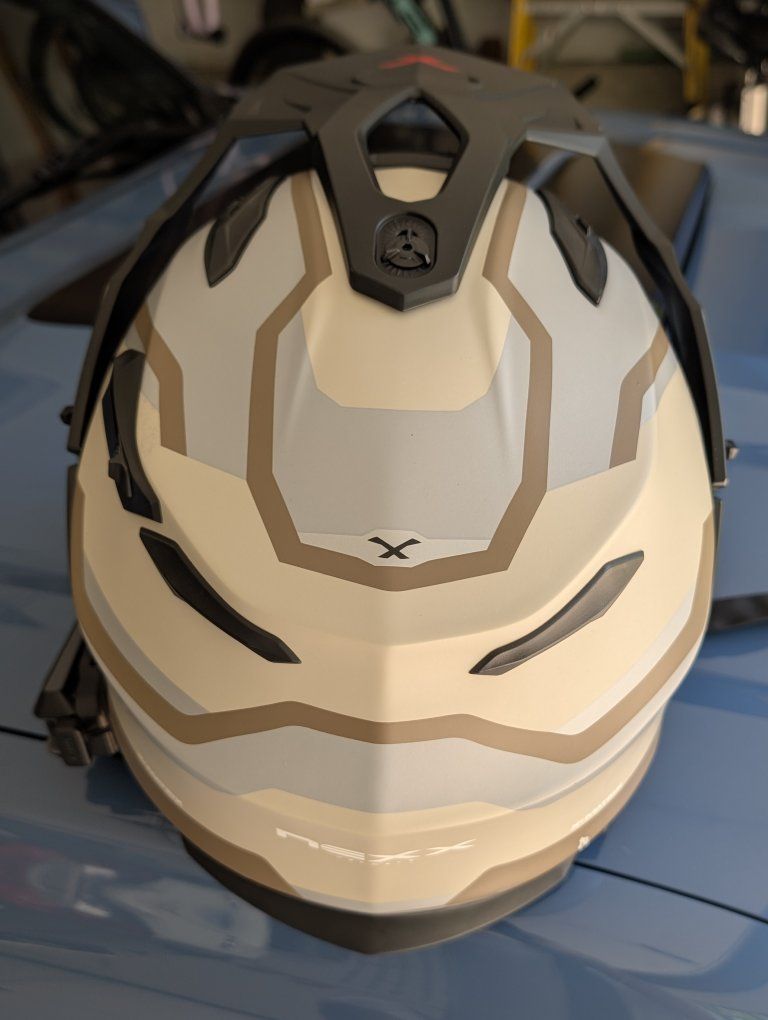 Main image 4