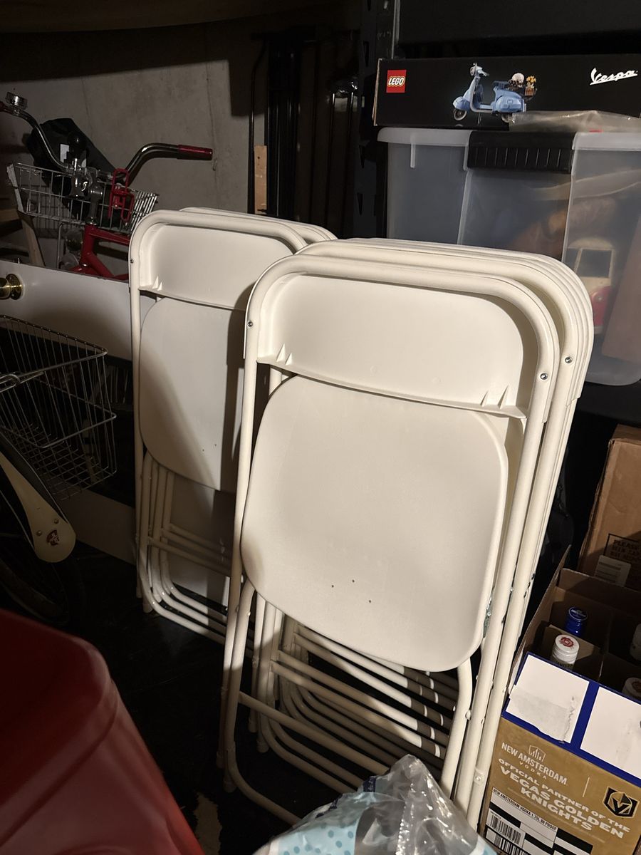 10 White Metal Folding Chairs - Stackable, Used Once, Great Condition