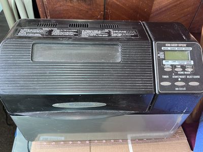 Zojirushi Bread Maker