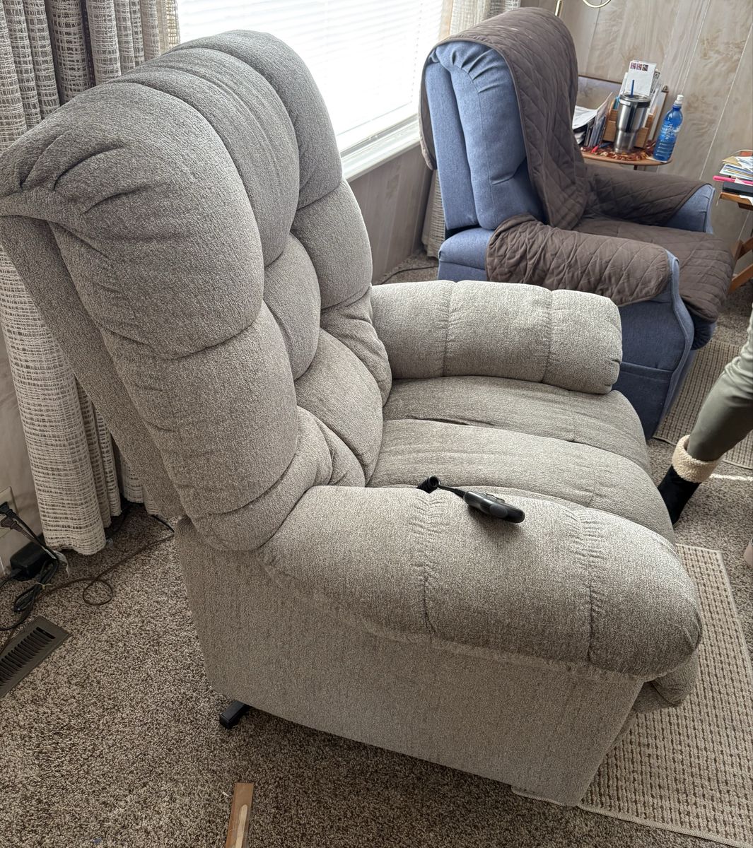 Reclining Lift Chair