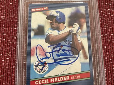 1986 Donruss #512 Cecil Fielder Auto Hand Signed Autograph Card Beckett BAS Encapsulated MLB Toronto Blue Jays Baseball Card
