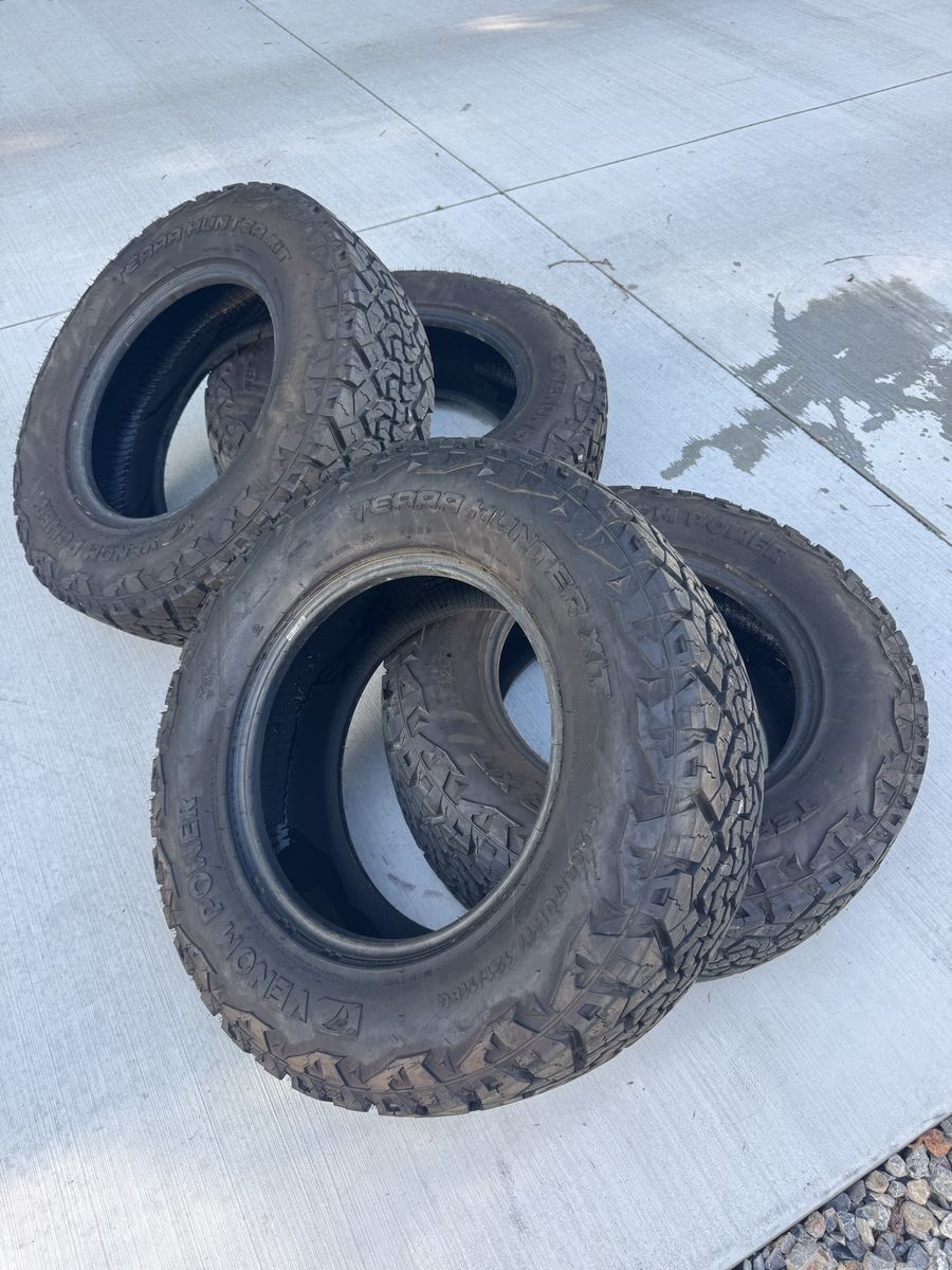 Venom Power Terrahunter 265/70r17