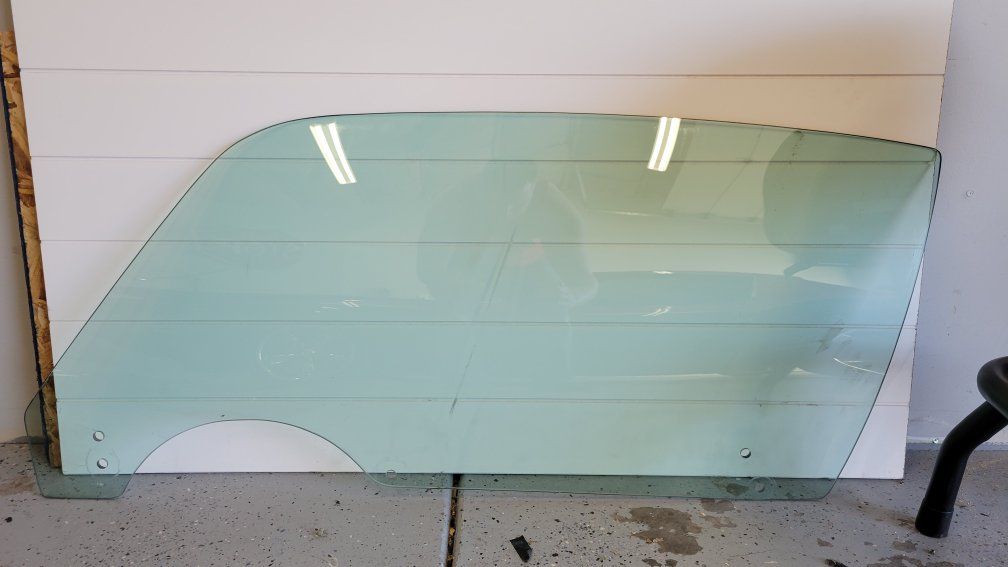 70-81 Firebird door glass