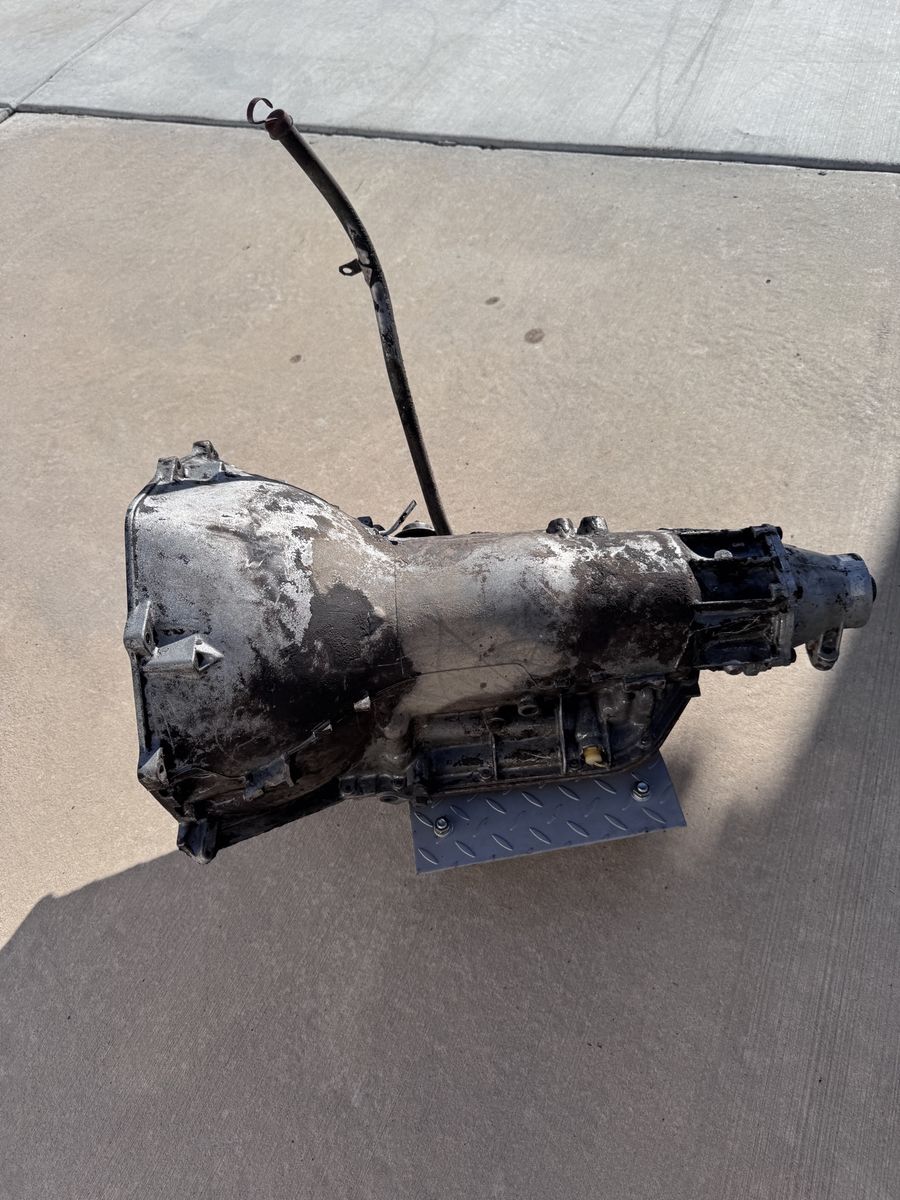 Used Transmission - TH400, for Parts or Rebuild