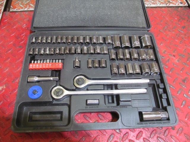 Socket set