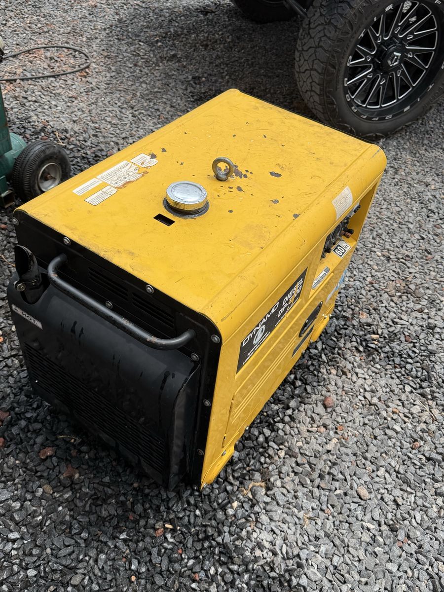 Main image 3