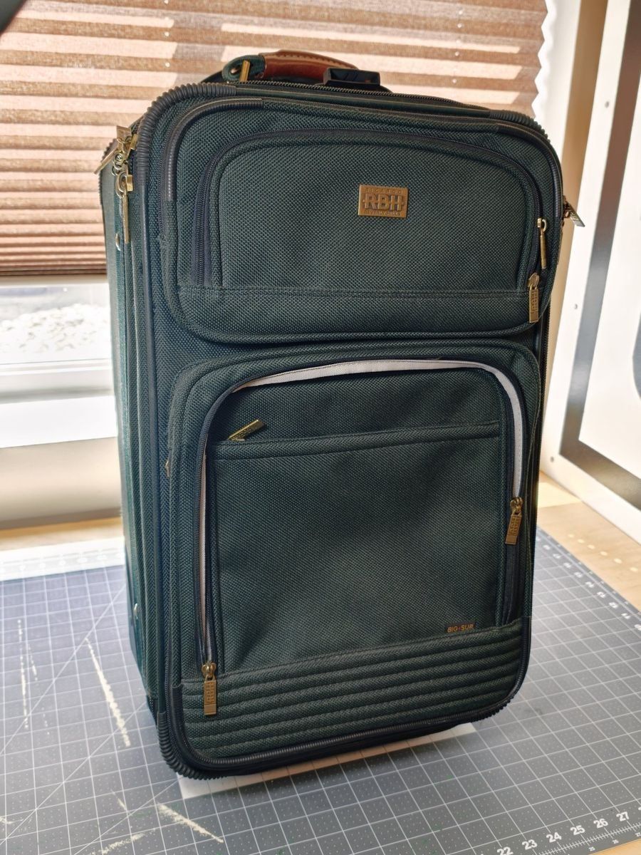 RBH Bi-Tek Rolling Carry-On Luggage Suitcase - Green with Gold Zippers
