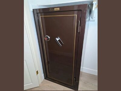 myhometownauctions.com - Mar 3: Coins Auction and Mar 4: Collectibles Auction (My Hometown Auctions)