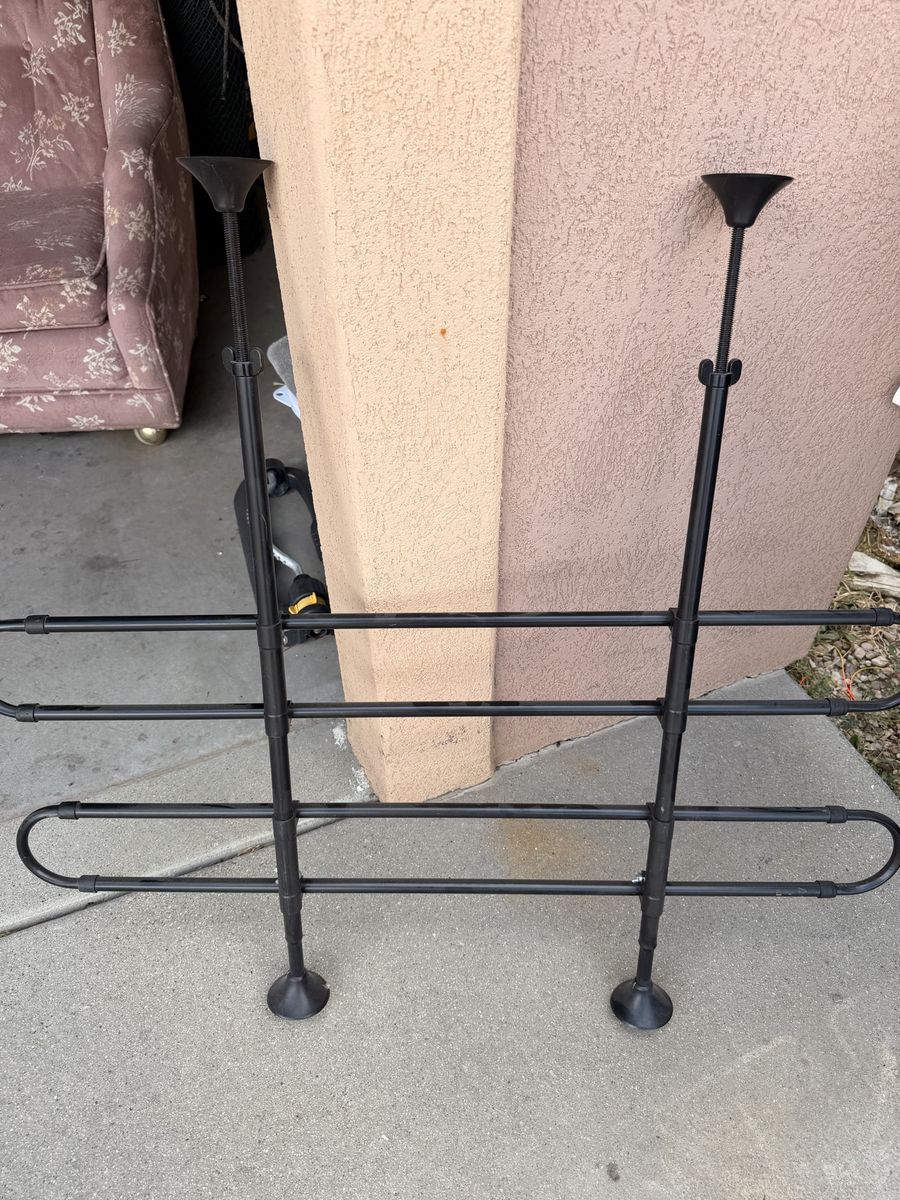 Adjustable Black Metal Pet Barrier Guard for Cars and SUVs