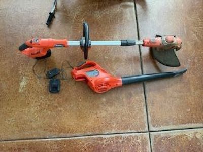 Black and decker weeder and blower with 1 battery & charger