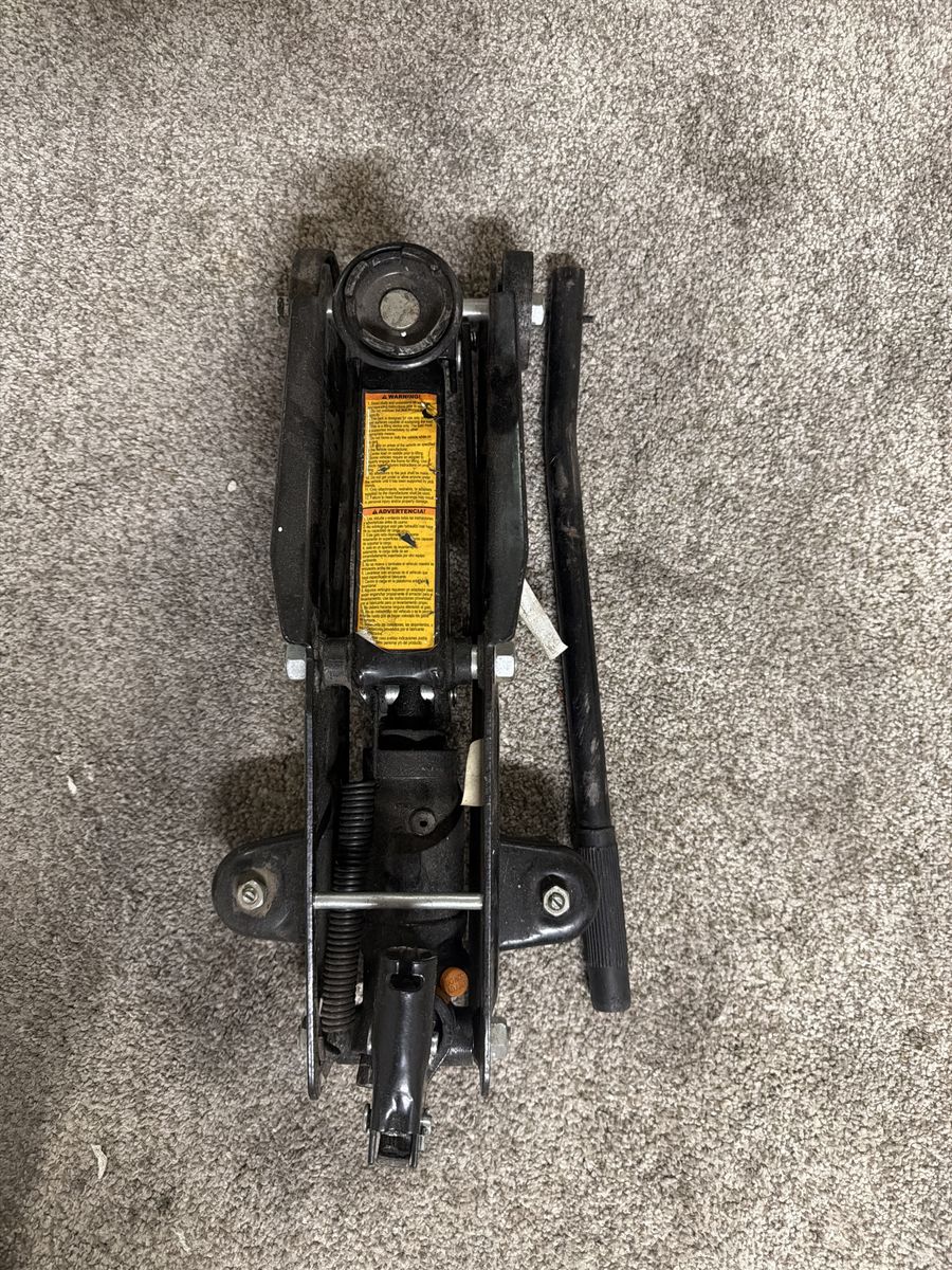 Black Hydraulic Floor Jack with Handle - Used Condition