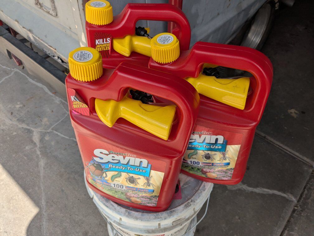 Insecticide garden fruits vegetables tomatoes