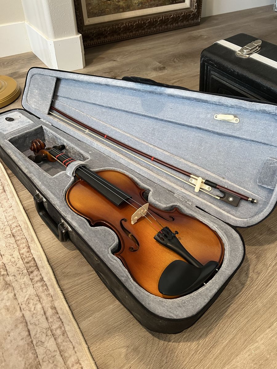 3/4 Size Student Violin with Bow & Hard Case