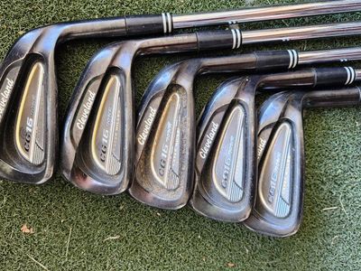 Cleveland CG16 black pearl irons