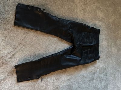Joe Rocket Black Leather Over Pants in Mens size 34