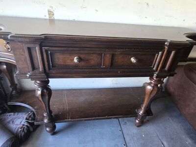 STANLEY dark brown coffee table/ entry way table.