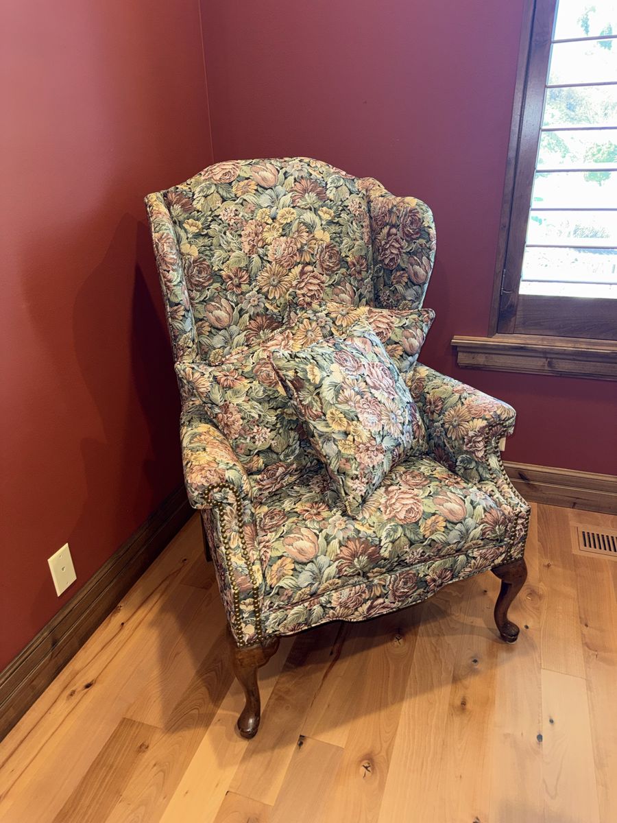 Super high Quality Accent Chair