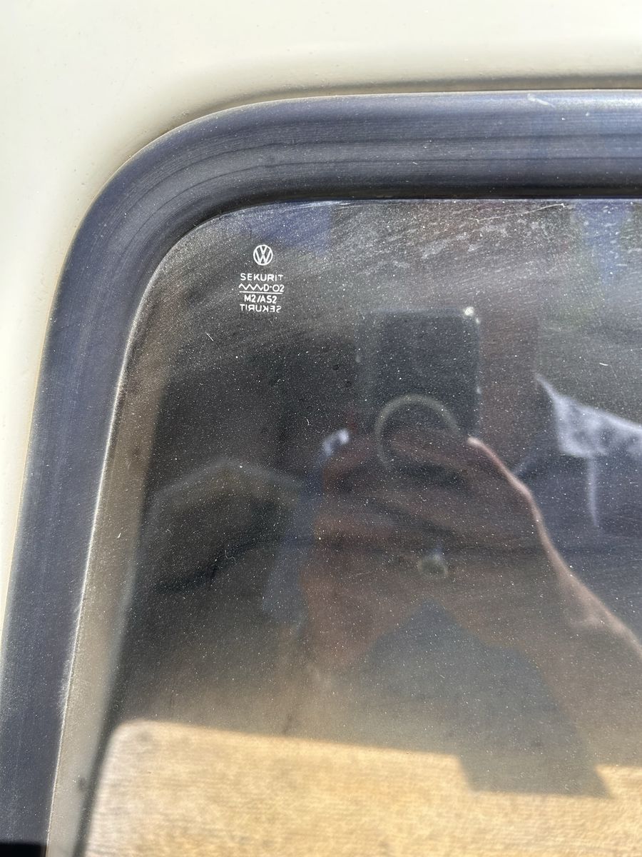 Main image 27