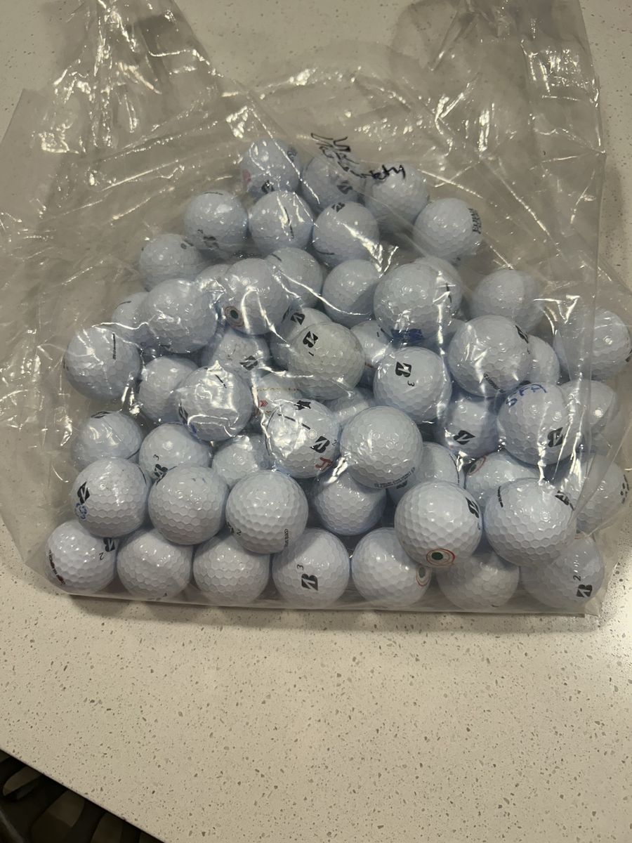 Bridgestone E12 Golf Balls 55 Count