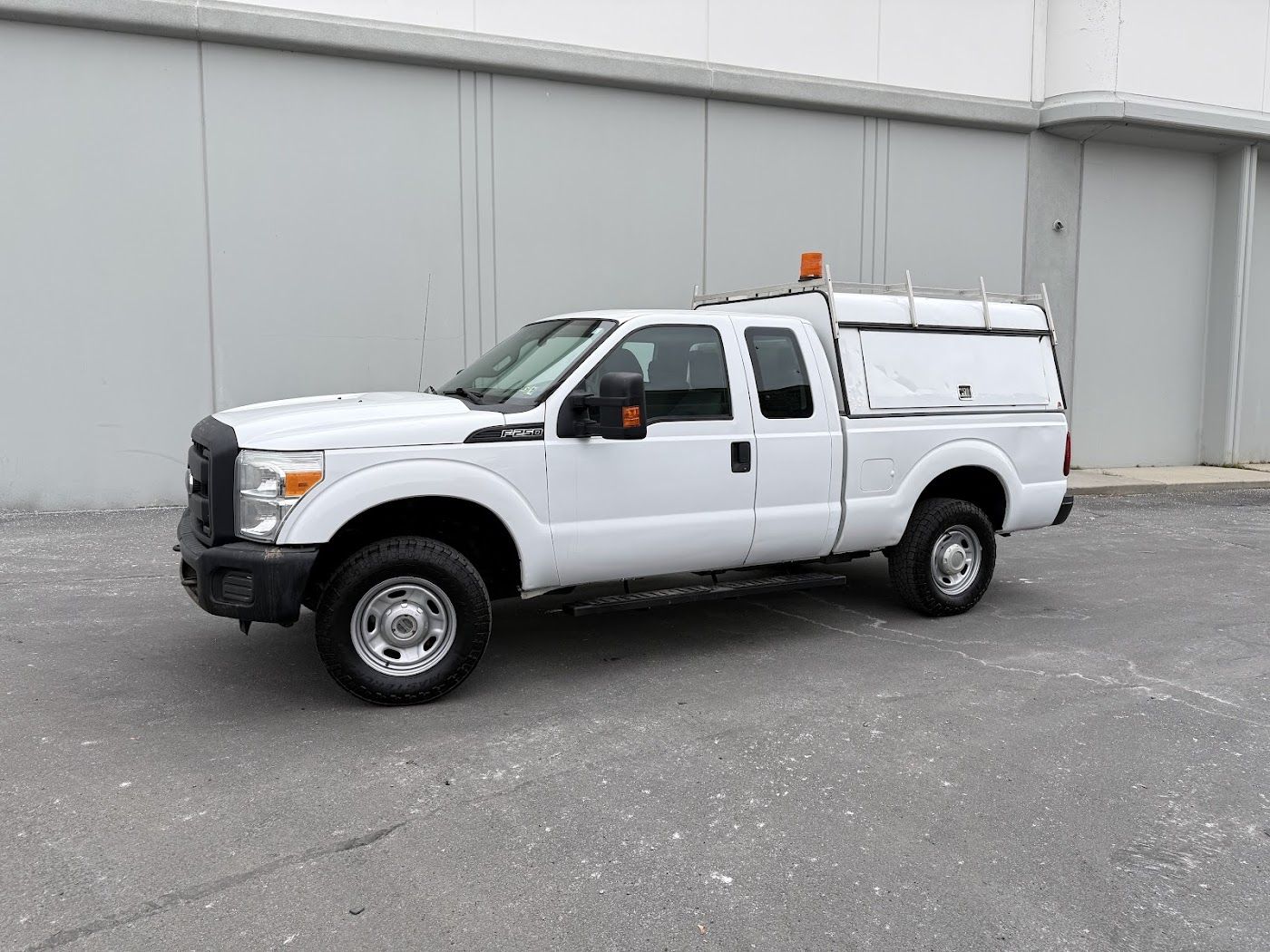 2015 FORD F250 SUPER DUTY XL