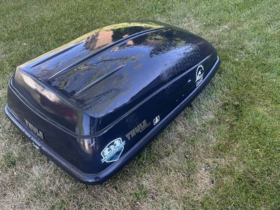 Thule excursion cargo box