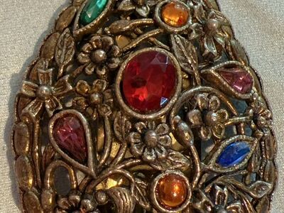 Vintage Ornate Art Deco Dress/scarf Clip