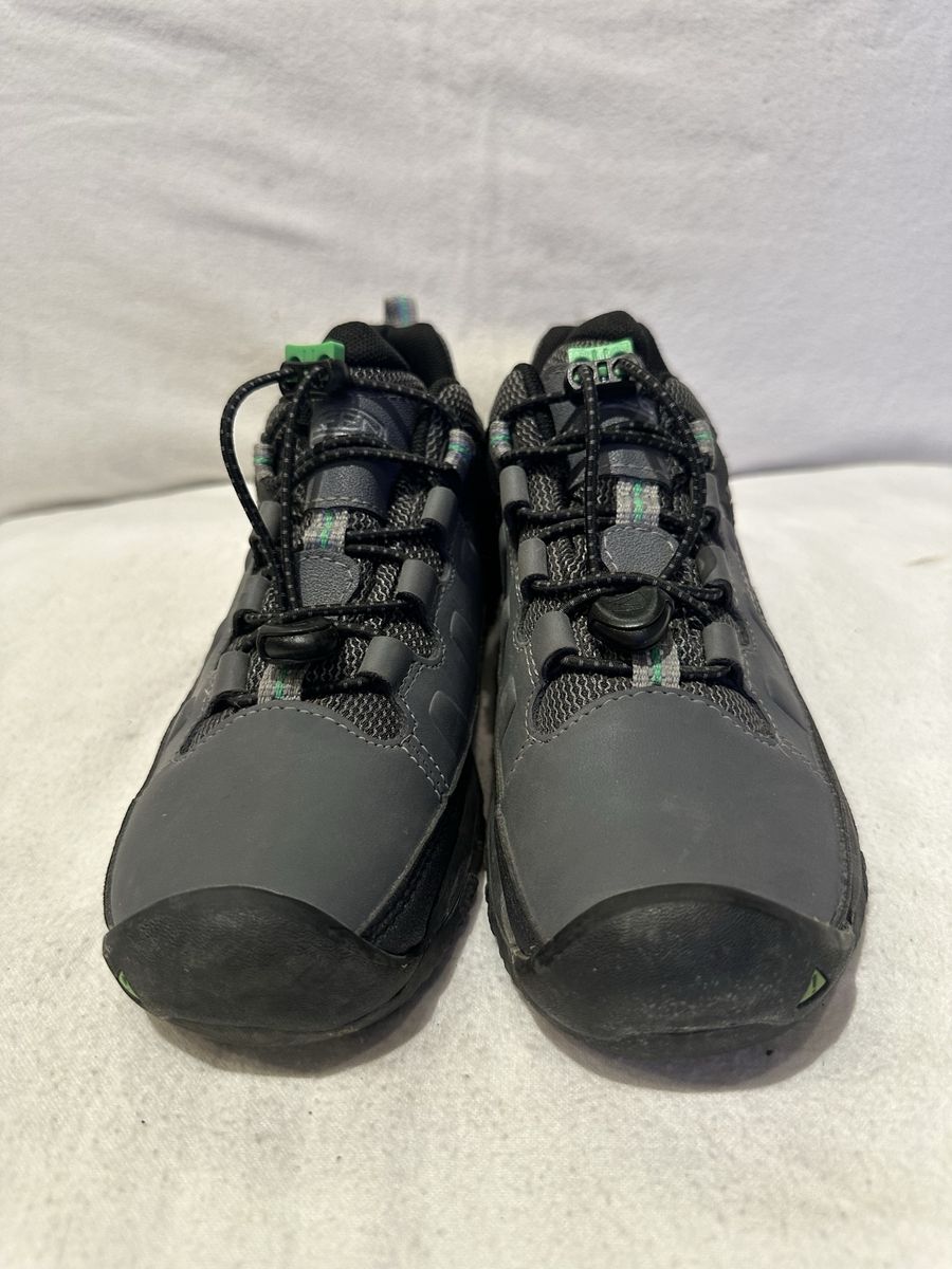 Keen youth size 3, like new gray /green trim, waterproof, hiking shoes
