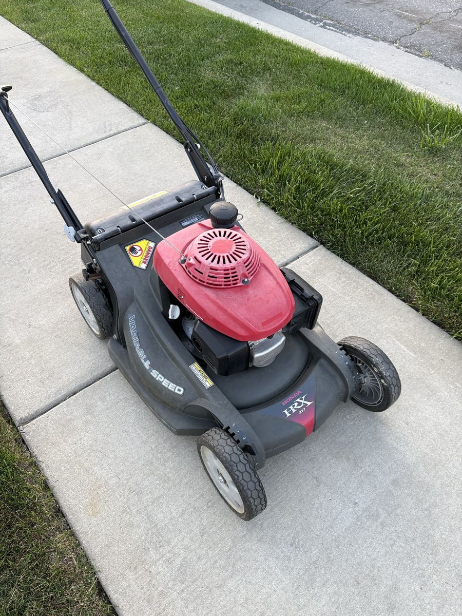 Honda HRX217 Lawn Mower