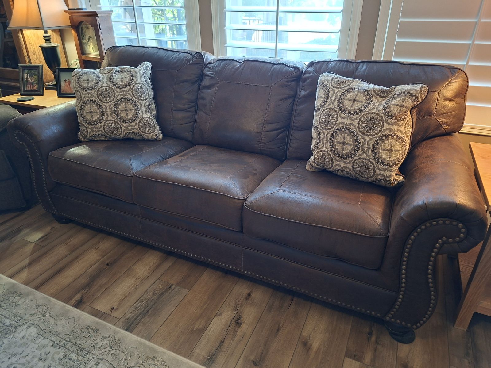 Matching Sofa and Love Seat