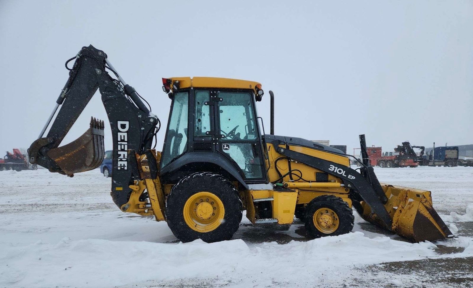 2018 Deere 310L EP
