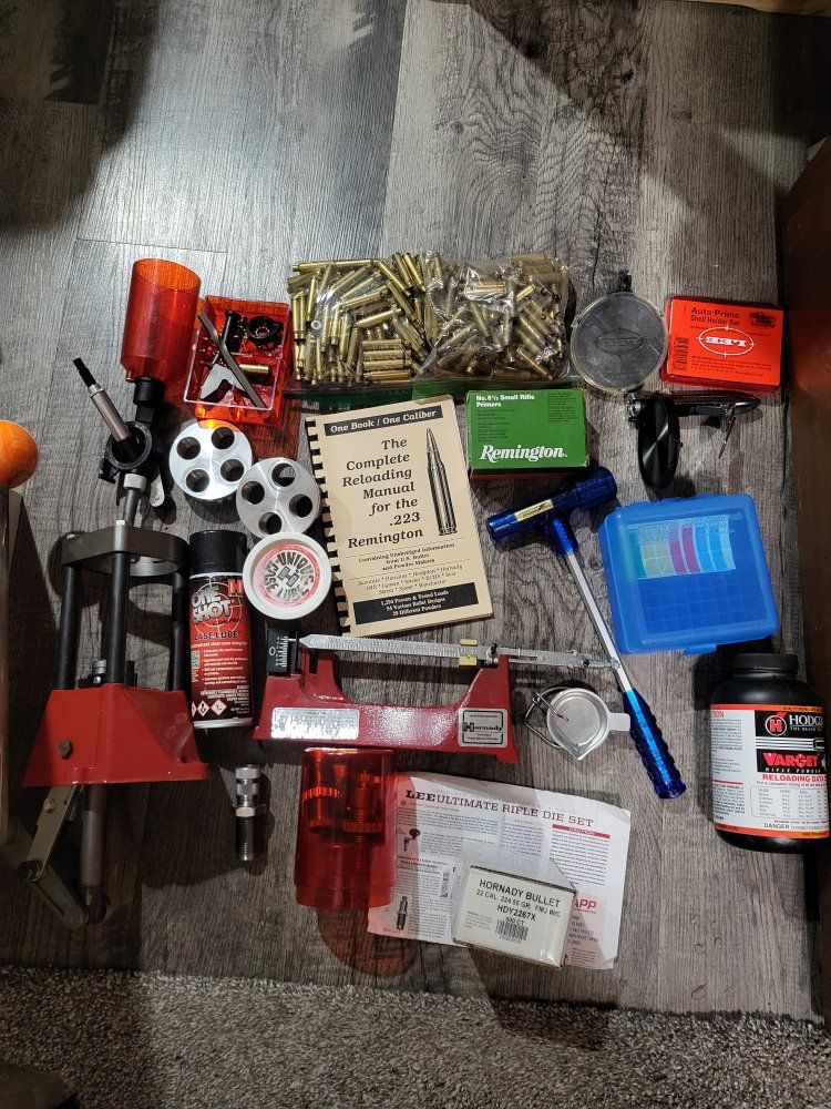 lots of reloading supplies
