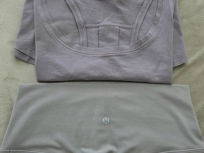 EC 2pcs Lululemon: Align Leggings + tank size 8