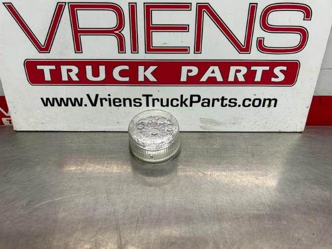 UNITED PACIFIC 38852 CLEARANCE LIGHT - RED LED