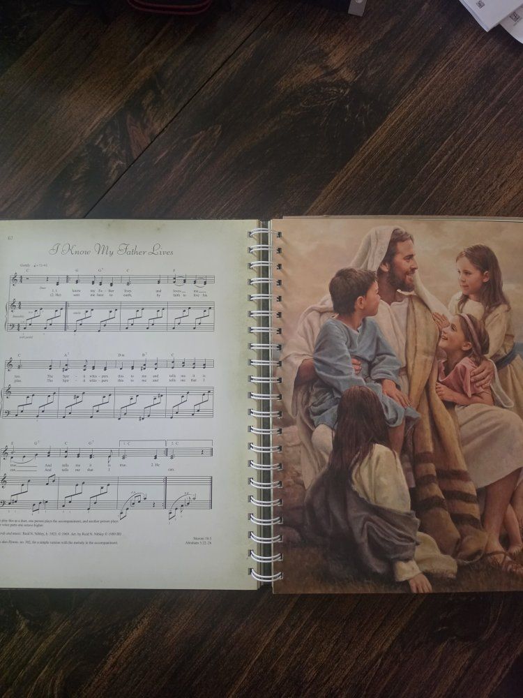 Main image 4