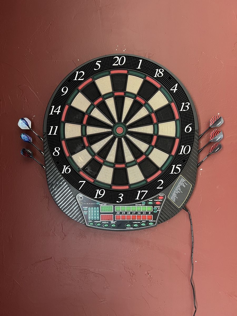 Electronic Dart Board With Extras 