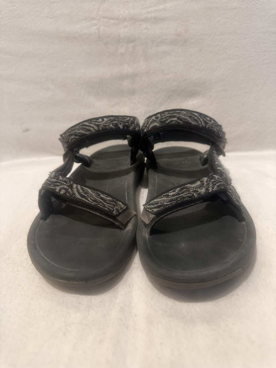 Teva youth size 2 grey/black sports sandals