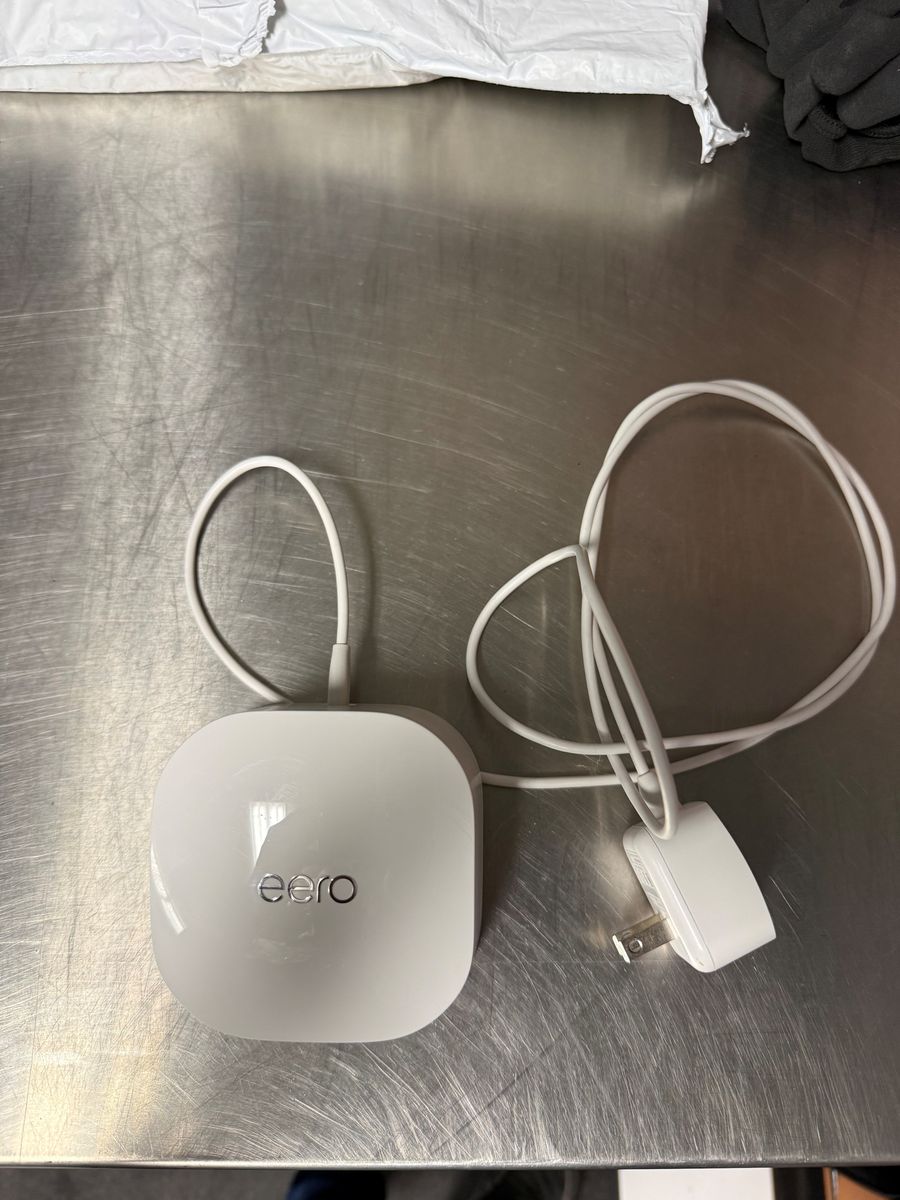 eero Home WiFi Router/Mesh WiFi System (White)