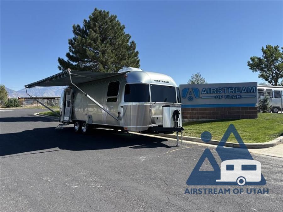 Pre-owned 2023 Airstream International 27FB